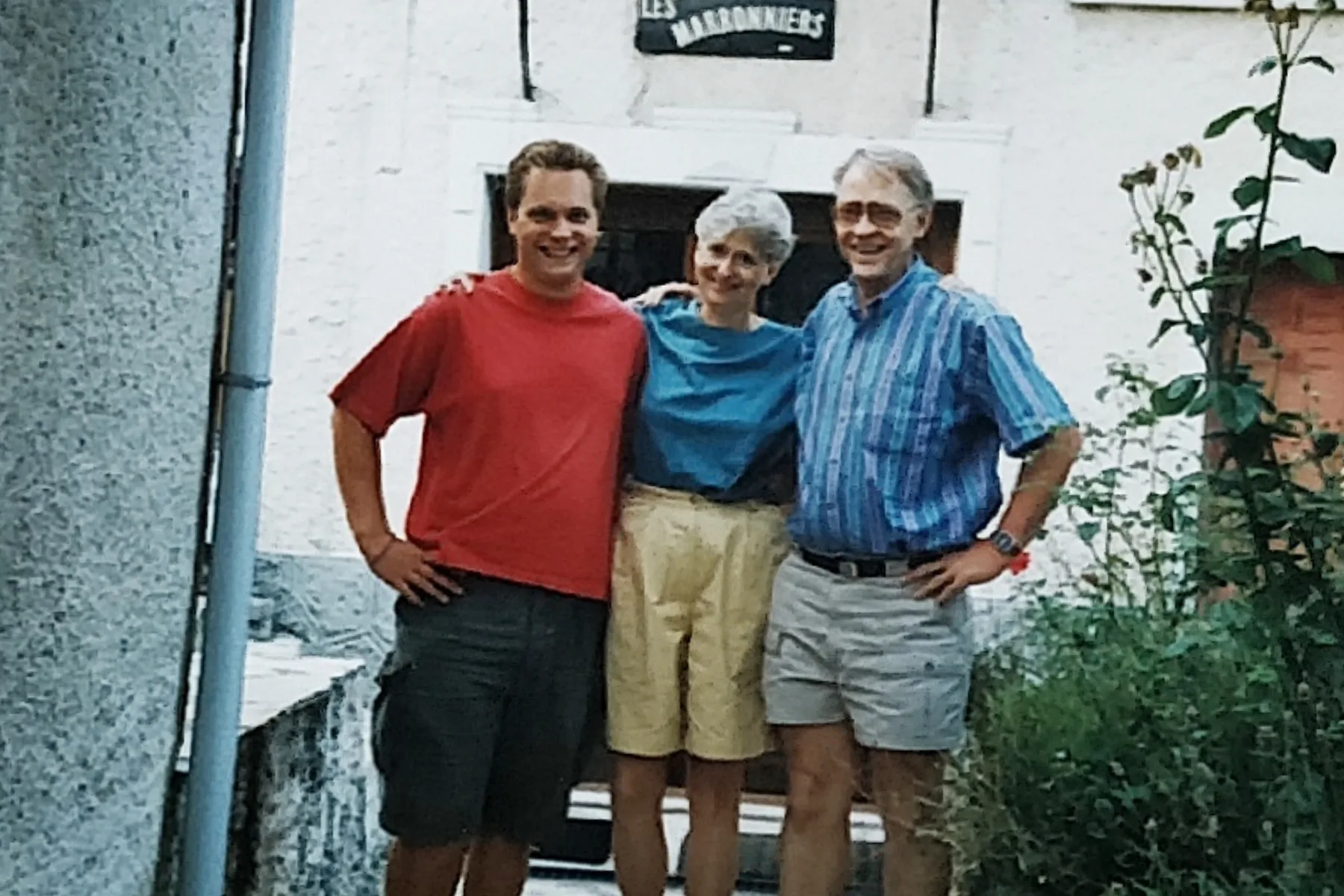 Gaalen with family members on a trip